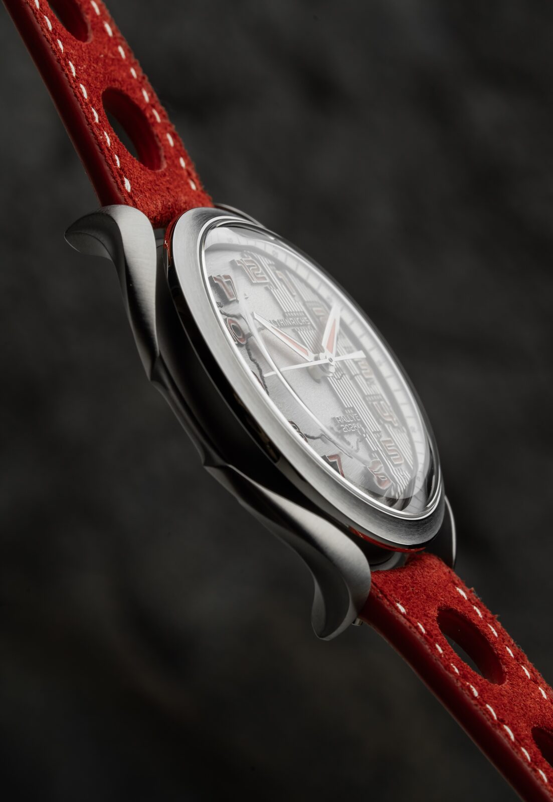 Profile view of the unique Rallyewatch 2026
